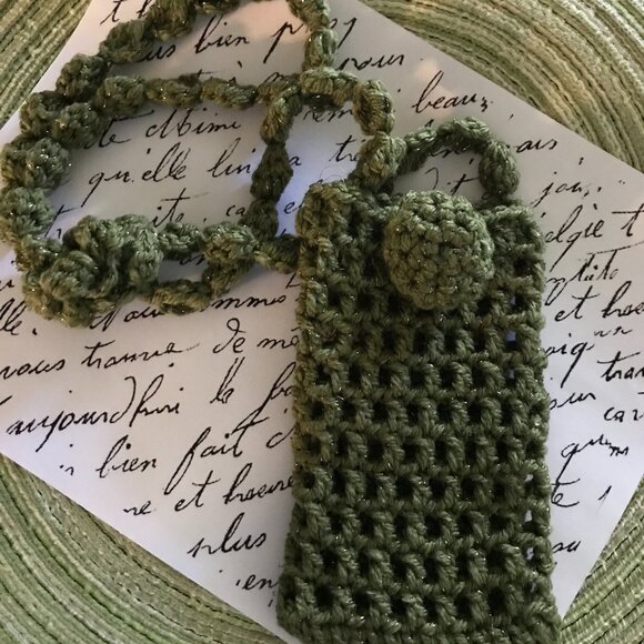 FOREST GREEN CELL PHONE/SUNGLASS/PURSE Crossbody Holder with Button Closure - Picture 2 of 6